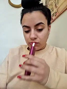 ElyzaIbarra online show from 21, 3, 2025