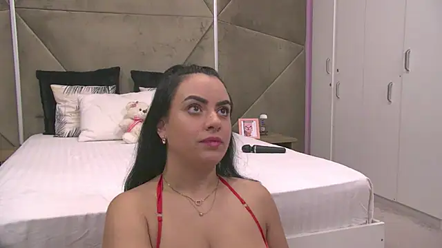 ElyzaIbarra online show from 20, 10, 2025