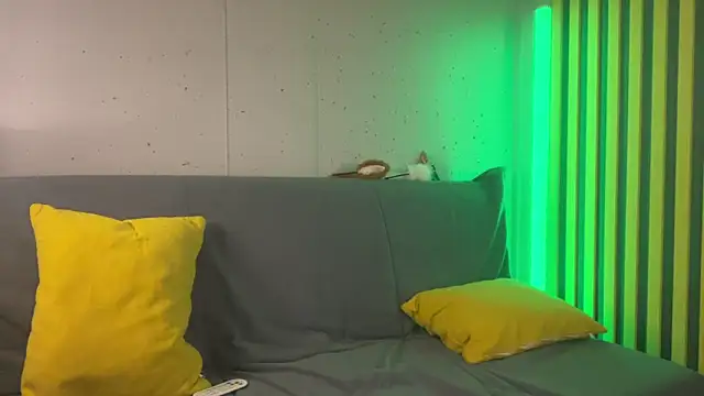 Snapshot of __2sya__ chatting on 10, 12, 2024 2sya online show from 10, 12, 2024