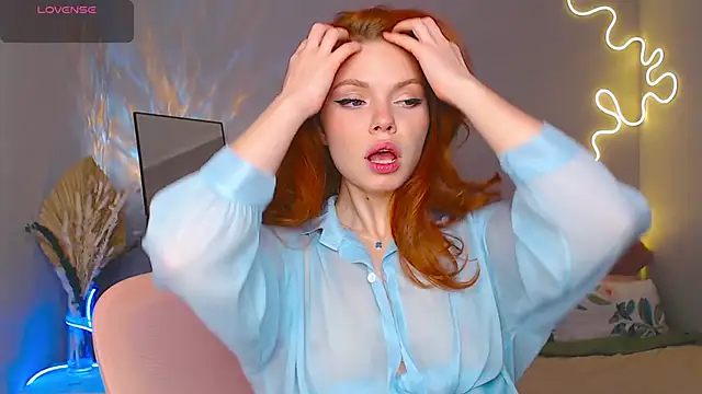 Snapshot of Red__Candy chatting on 14, 3, 2025 Red Candy online show from 14, 3, 2025