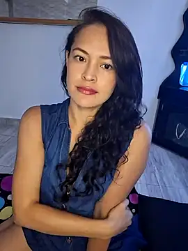 Snapshot of Sara_P10 chatting on 24, 1, 2025 Sara P10 online show from 24, 1, 2025