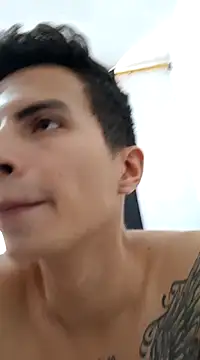 Snapshot of Velk_hot chatting on 4, 12, 2024 Velk hot online show from 4, 12, 2024