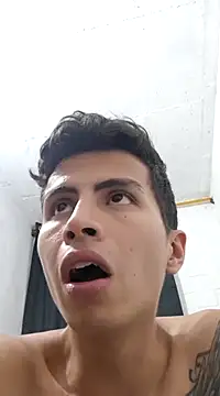 Snapshot of Velk_hot chatting on 8, 12, 2024 Velk hot online show from 8, 12, 2024