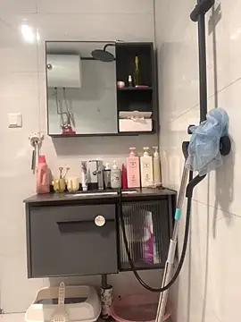 Snapshot of Aimeil chatting on 1, 3, 2025 Aimeil online show from 1, 3, 2025