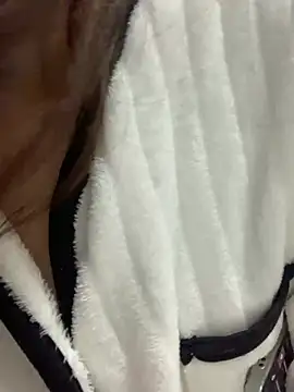 Snapshot of Aimeil chatting on 9, 3, 2025 Aimeil online show from 9, 3, 2025