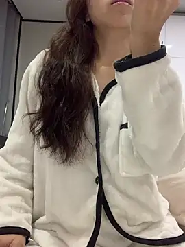 Snapshot of Aimeil chatting on 9, 3, 2025 Aimeil online show from 9, 3, 2025