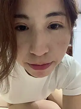 Snapshot of Aimeil chatting on 11, 3, 2025 Aimeil online show from 11, 3, 2025