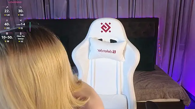 Snapshot of jenny_bunny_ chatting on 17, 3, 2025 jenny bunny online show from 17, 3, 2025