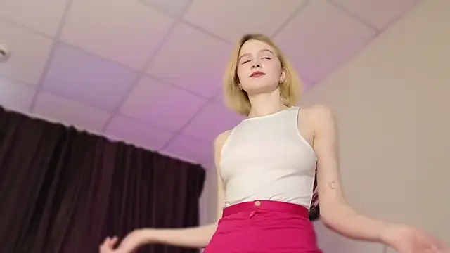 Snapshot of jenny_bunny_ chatting on 23, 3, 2025 jenny bunny online show from 23, 3, 2025