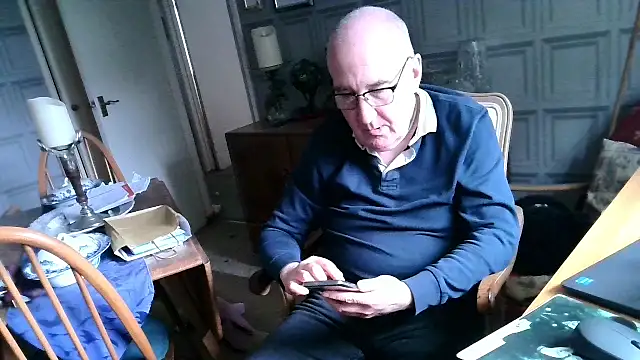 Adamdaddybear online show from 15, 2, 2025