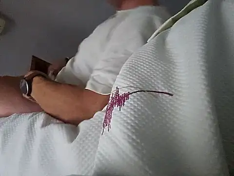 Snapshot of Lucas___81 chatting on 17, 11, 2025 Lucas 81 online show from 17, 11, 2025