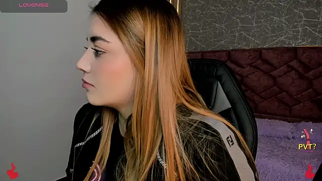 Lucia star   online show from 13, 1, 2025