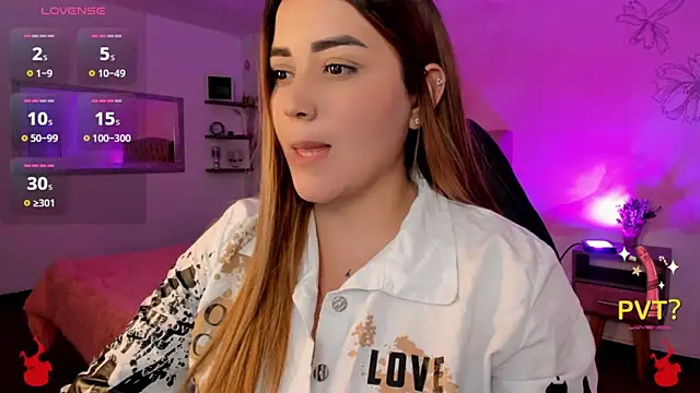 Lucia star   online show from 15, 3, 2025