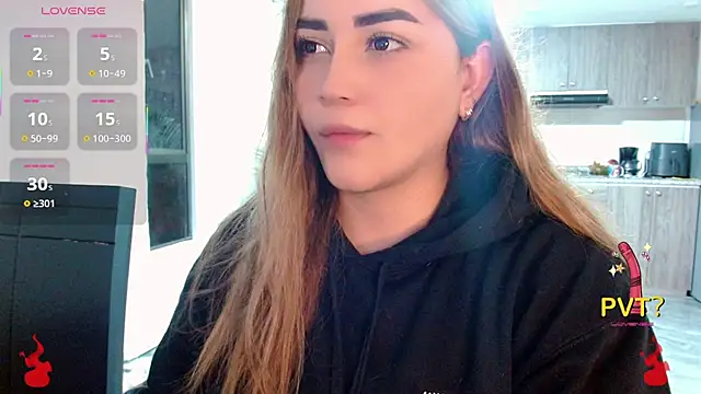 Lucia star   online show from 18, 11, 2025