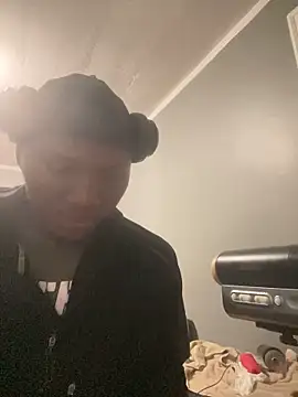 Festivitiesking1 online show from 27, 11, 2025