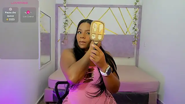 Snapshot of IvyBliss8 chatting on 15, 12, 2025 IvyBliss8 online show from 15, 12, 2025