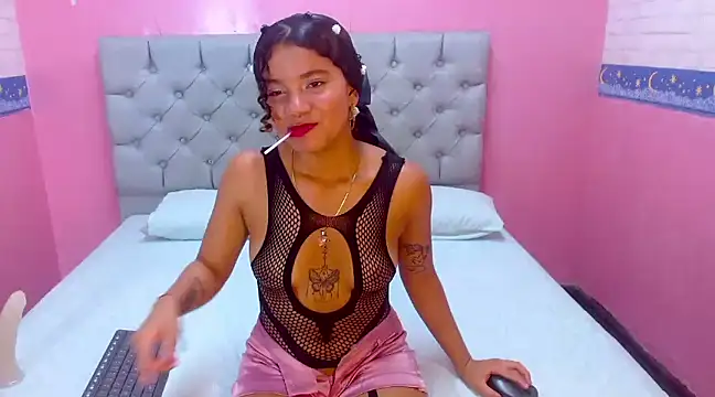 Snapshot of Angelica_Blue chatting on 20, 1, 2025 Angelica Blue online show from 20, 1, 2025