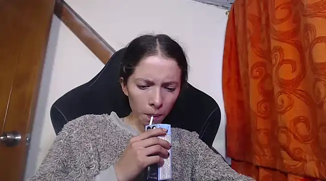 sweetdam12 online show from 4, 2, 2025