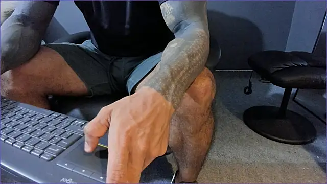 Brock hurn1 online show from 16, 4, 2026