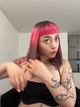 GigiVolkova online show from 3, 12, 2025