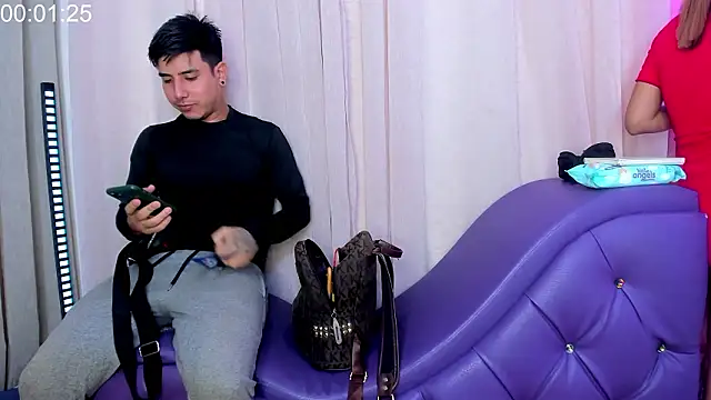 Yourslust  online show from 8, 3, 2026