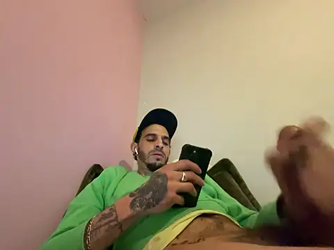 Rebeu313 online show from 22, 2, 2026