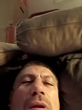 Snapshot of B_DOGG69 chatting on 2, 12, 2024 B DOGG69 online show from 2, 12, 2024