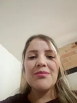 Snapshot of sally_smiling chatting on 9, 5, 2026 sally smiling online show from 9, 5, 2026