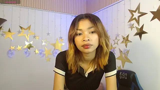 Snapshot of Perla_prg chatting on 27, 11, 2025 Perla prg online show from 27, 11, 2025