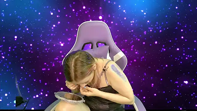 Snapshot of Dolce--Mia---Bianchi__07 chatting on 28, 2, 2025 Dolce--Mia---Bianchi 07 online show from 28, 2, 2025