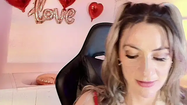 AryTorres  online show from 27, 2, 2025