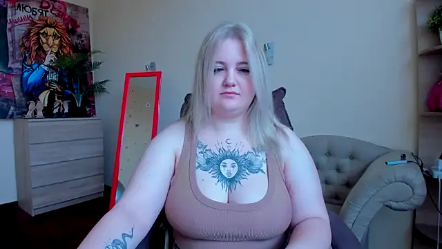 Doliss online show from 11, 10, 2025