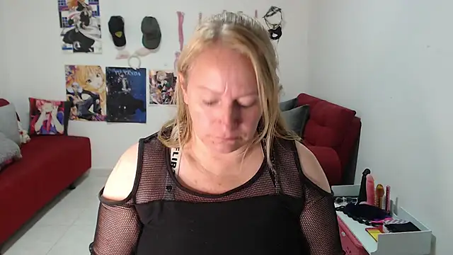 Snapshot of emperabigbootybigass chatting on 24, 9, 2025 emperabigbootybigass online show from 24, 9, 2025