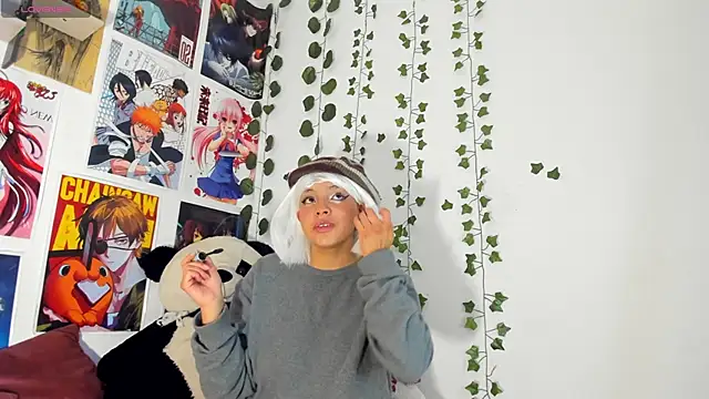 Snapshot of miku_katsuragi chatting on 7, 1, 2025 miku katsuragi online show from 7, 1, 2025