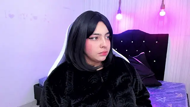 Snapshot of miku_katsuragi chatting on 7, 11, 2025 miku katsuragi online show from 7, 11, 2025