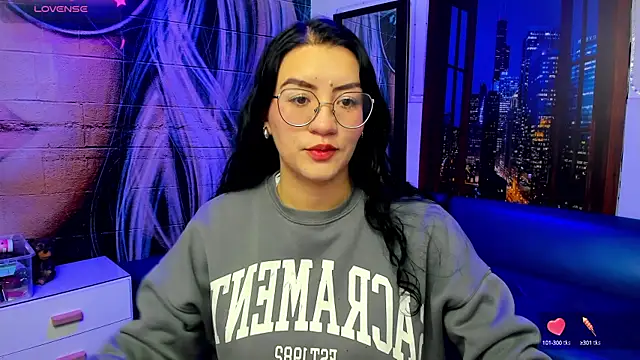 Violetaa diazz online show from 3, 1, 2025