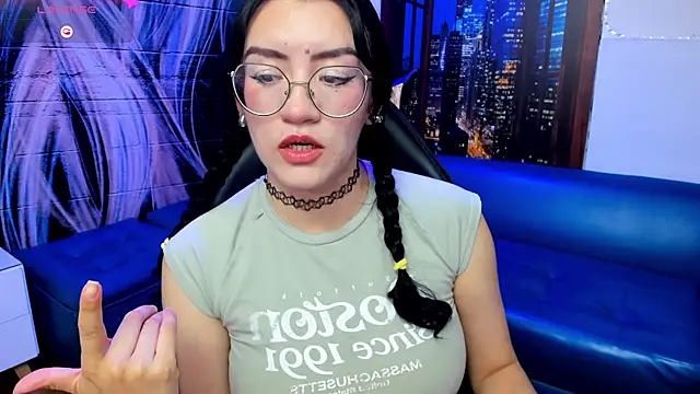 Violetaa diazz online show from 16, 1, 2025