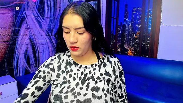 Violetaa diazz online show from 6, 2, 2025