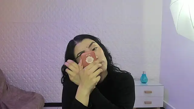 Violetaa diazz online show from 29, 9, 2025