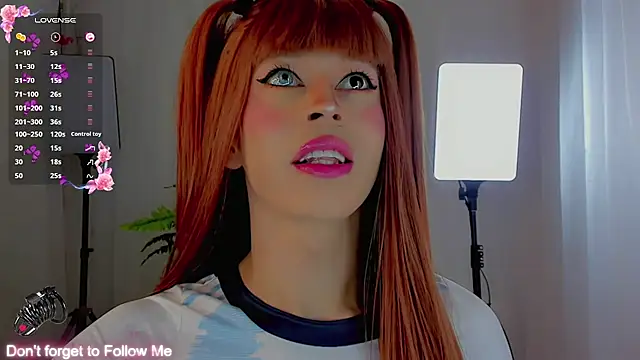 Snapshot of im_pearll chatting on 8, 3, 2025 im pearll online show from 8, 3, 2025