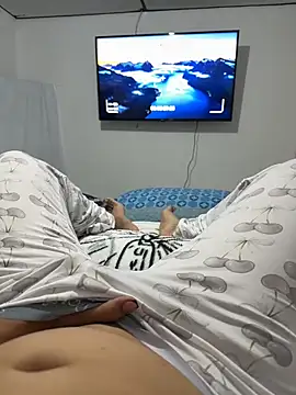 ANYLU19 online show from 25, 4, 2026