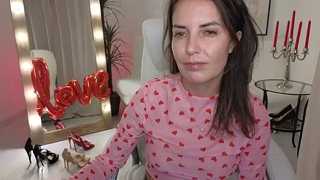 Snapshot of Beylly chatting on 15, 2, 2025 Beylly online show from 15, 2, 2025