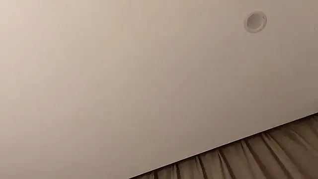 Snapshot of Arrebo1 chatting on 15, 12, 2025 Arrebo1 online show from 15, 12, 2025