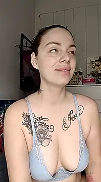Snapshot of Lola_Hale chatting on 19, 3, 2025 Lola Hale online show from 19, 3, 2025