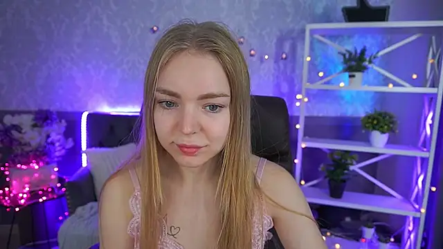 EmilySunshineS online show from 2, 11, 2025