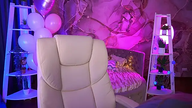 Snapshot of EmilySunshineS chatting on 17, 2, 2026 EmilySunshineS online show from 17, 2, 2026