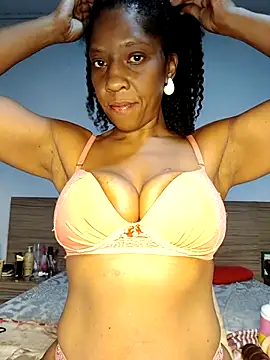 Snapshot of Luhma_hot chatting on 9, 11, 2025 Luhma hot online show from 9, 11, 2025