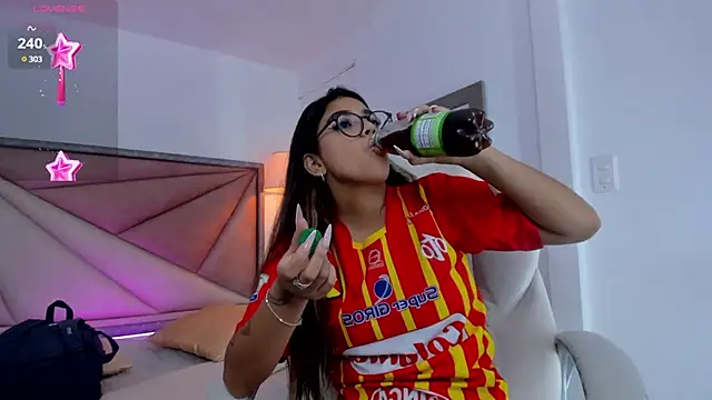 GiaFu online show from 13, 1, 2025