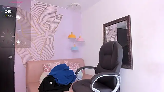 GiaFu online show from 7, 3, 2025