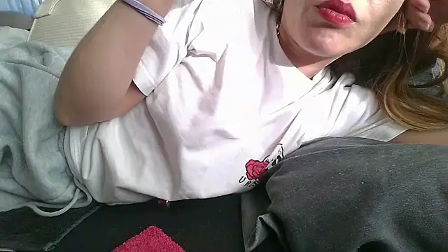 KarolinaReaper online show from 3, 2, 2025